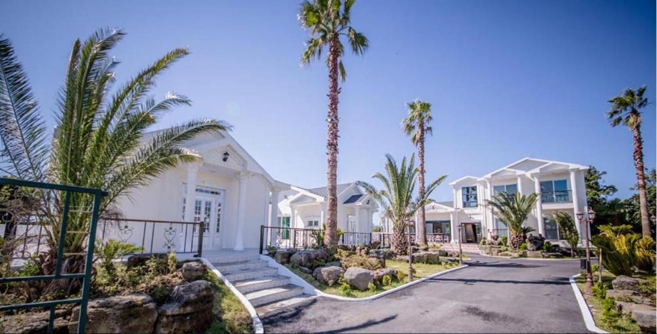 Jeju Washington Pension Σεογκουίπο Εξωτερικό φωτογραφία